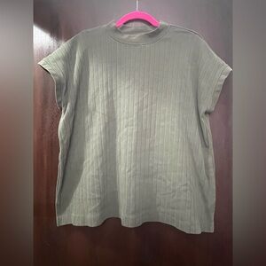 STYLUS Olive Short Sleeve Ribbed Top